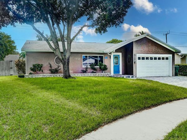 5700 SW 115TH Avenue, Cooper City, FL 33330