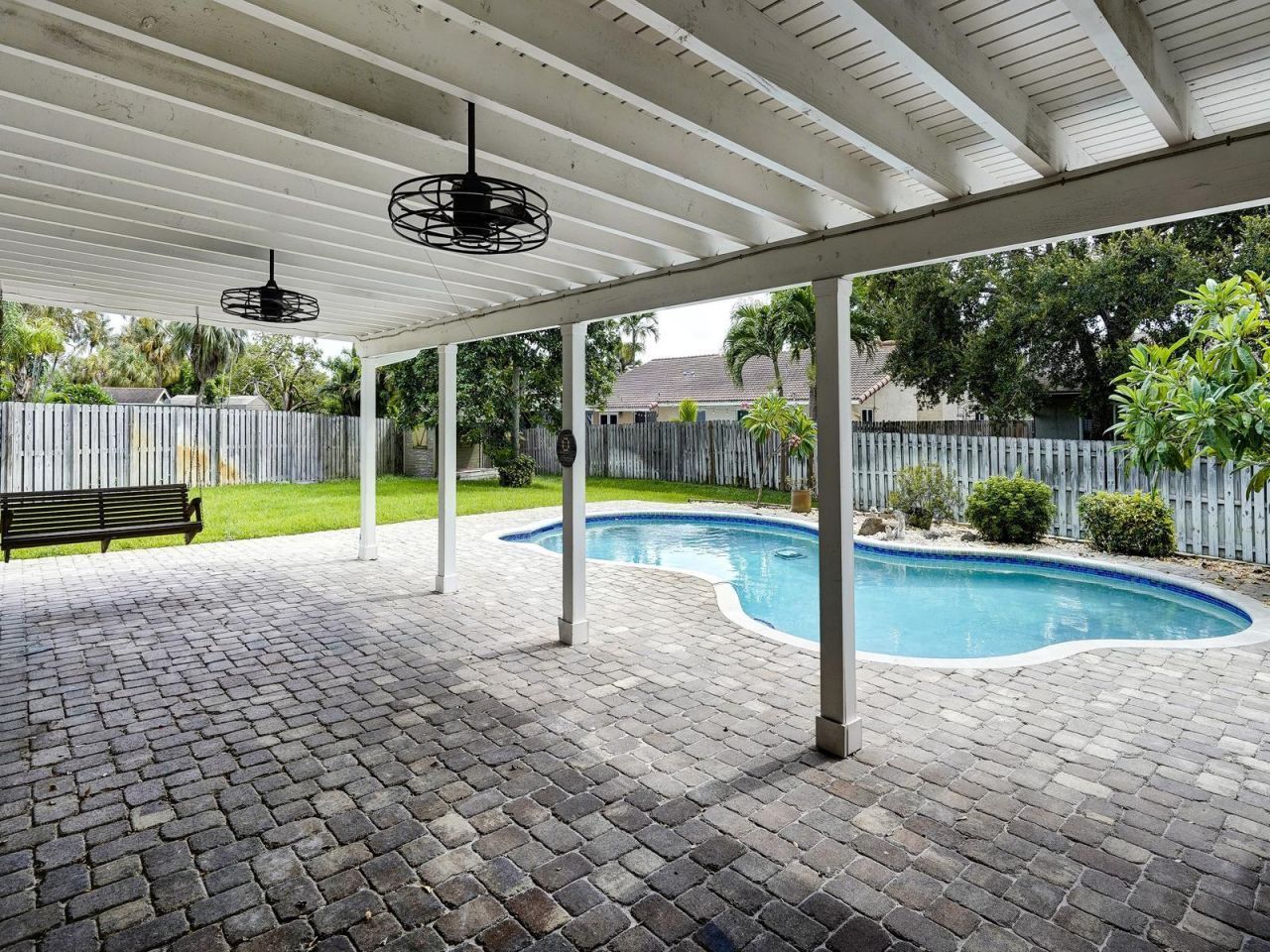 5700 SW 115th Avenue, Cooper City, FL 33330 Photo