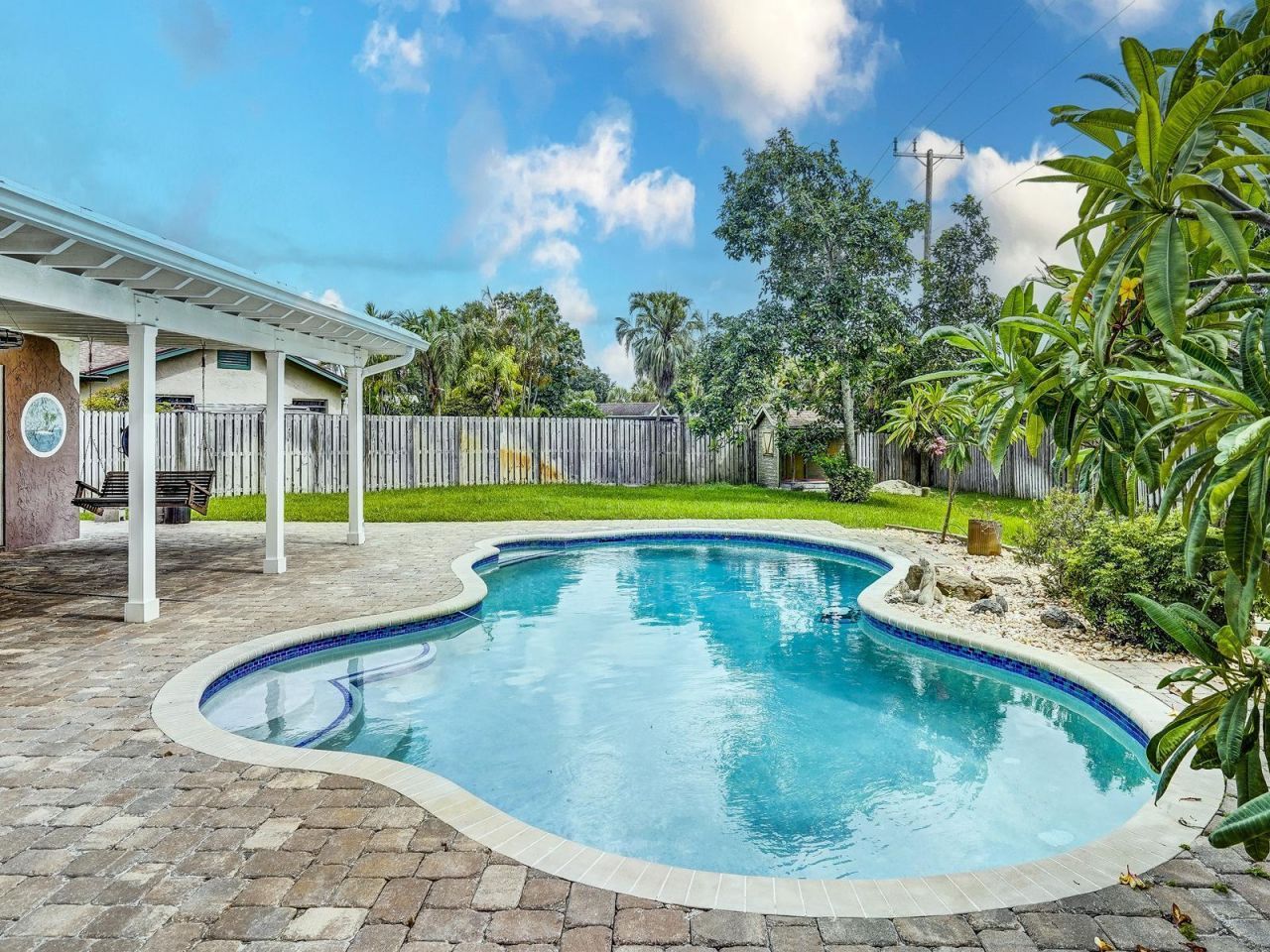 5700 SW 115th Avenue, Cooper City, FL 33330 Photo