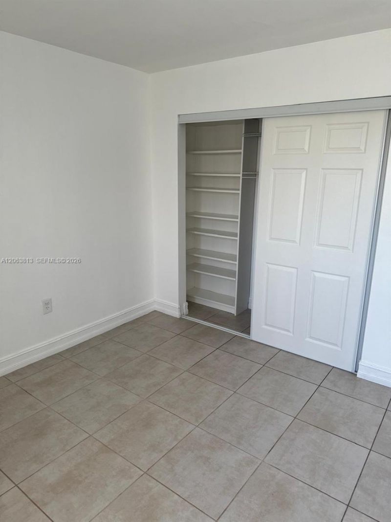 6135 NW 186th St , Unit 312, Hialeah, FL 33015 Photo