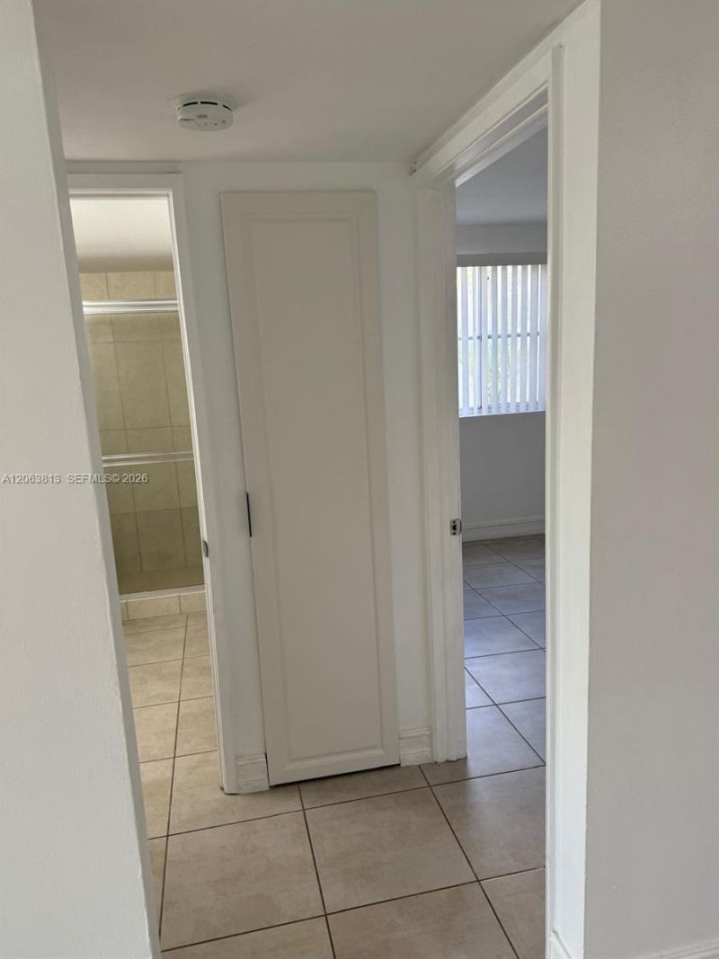6135 NW 186th St , Unit 312, Hialeah, FL 33015 Photo
