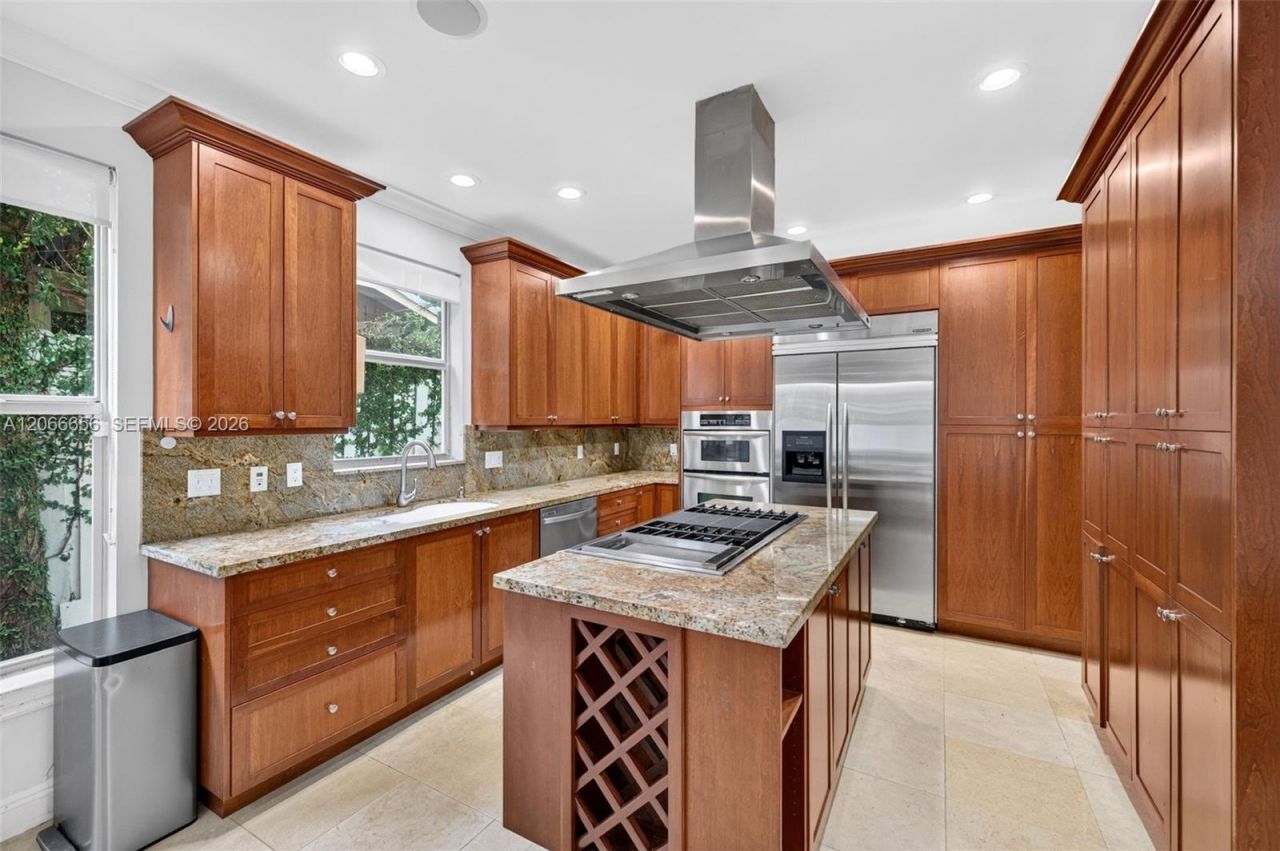 125 NE 16th Ter , Fort Lauderdale, FL 33301 Photo