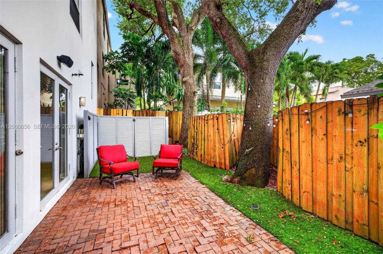 125 NE 16th Ter , Fort Lauderdale, FL 33301 Photo