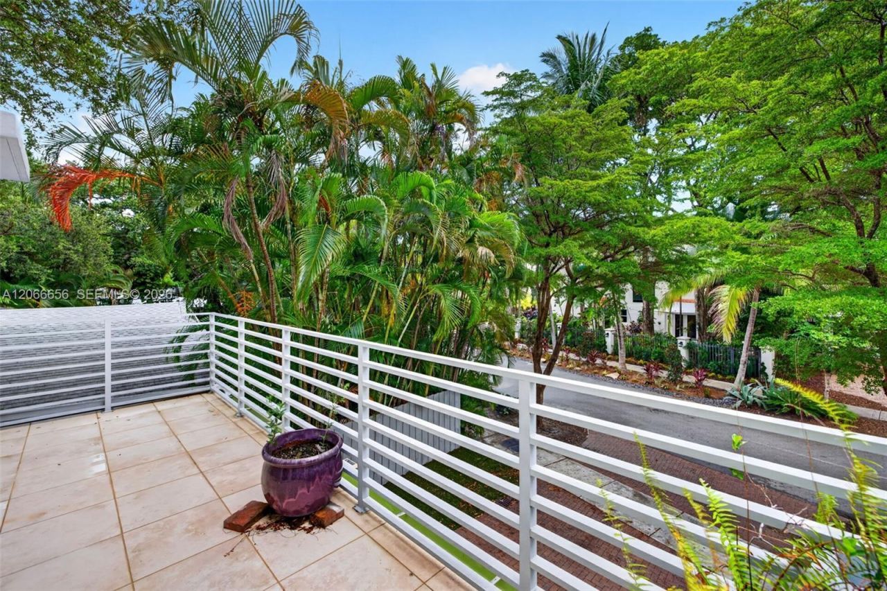 125 NE 16th Ter , Fort Lauderdale, FL 33301 Photo