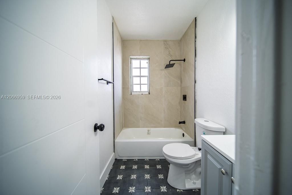 533-535 NE 67th St, Miami, FL 33138 Photo