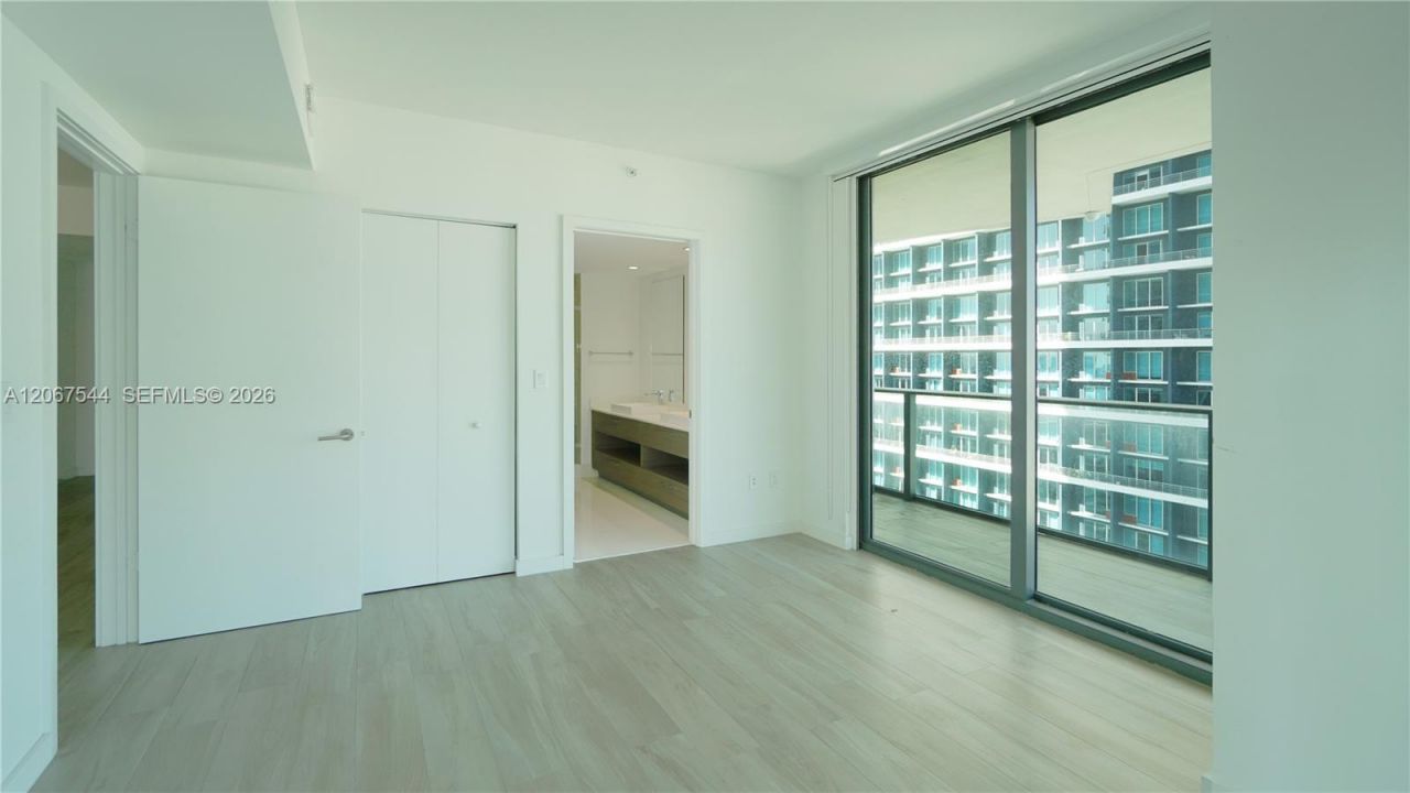 1300 S Miami Ave, Unit 2610, Miami, FL 33130 Photo