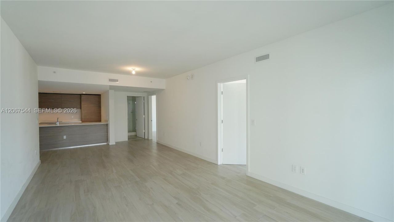 1300 S Miami Ave, Unit 2610, Miami, FL 33130 Photo