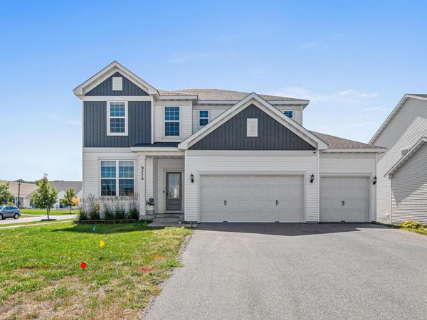 9774 Ambrose Road, Woodbury, MN 55129