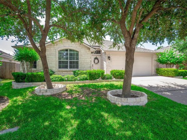 803 Broken Trace CT, Round Rock, TX 78665