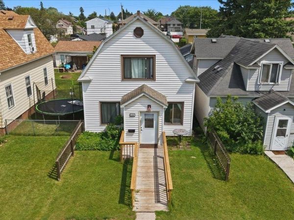 2334 Banks Ave, Superior, WI 54880