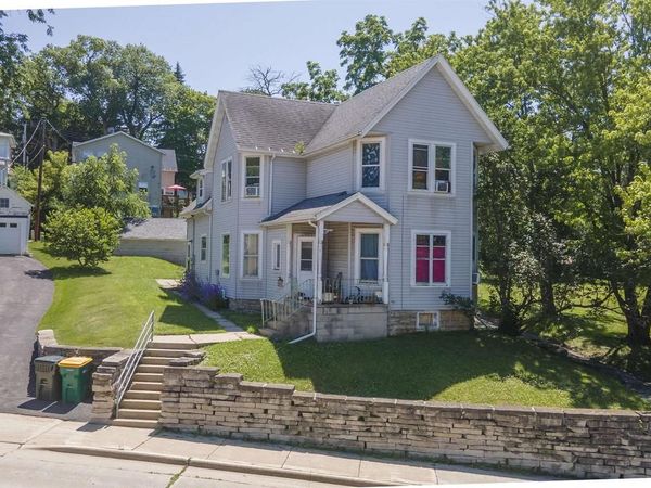 309 W FOND DU LAC STREET, Ripon, WI 54971