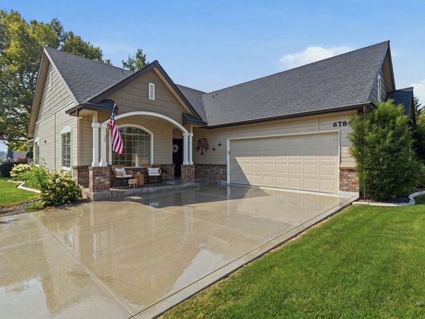 6784 E Greens, Nampa, ID 83687