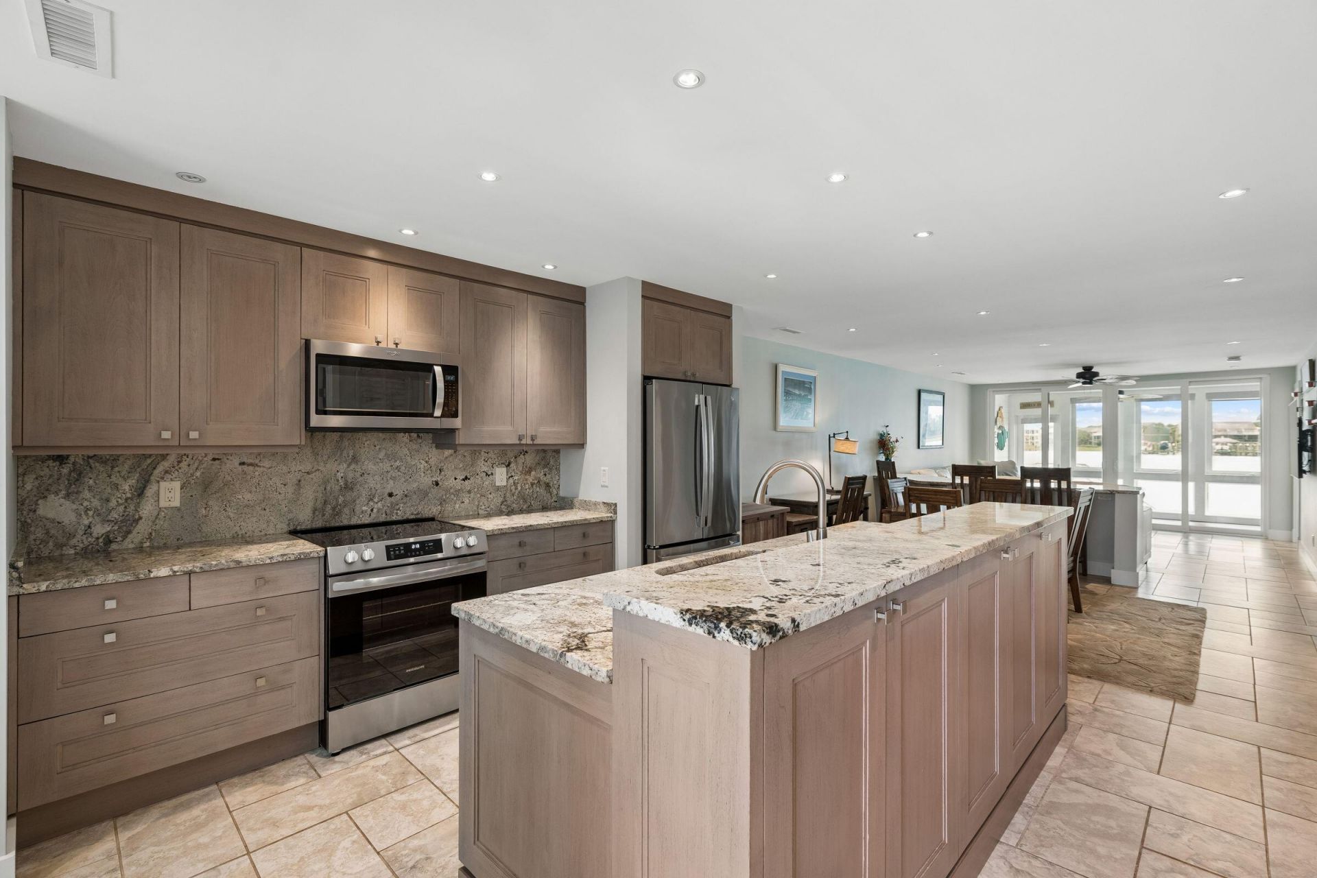 47 W Mariners Cay Drive Photo 9