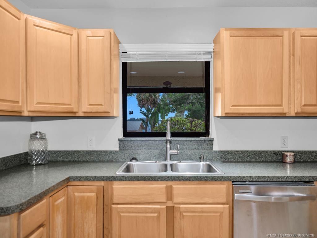 104 Sheridan Lane, Jensen Beach, FL 34957 Photo
