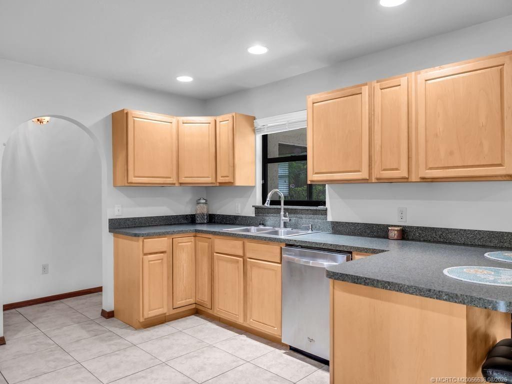 104 Sheridan Lane, Jensen Beach, FL 34957 Photo