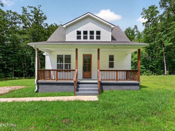 1023 W Laurel Way, Monterey, TN 38574