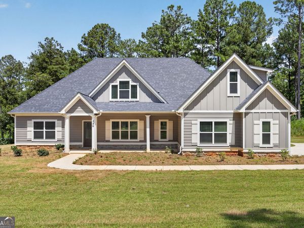 246 Field Rd, Griffin, GA 30223