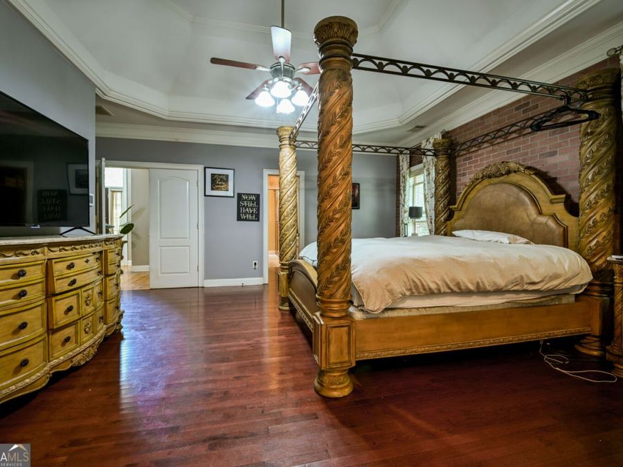 Property Image 37