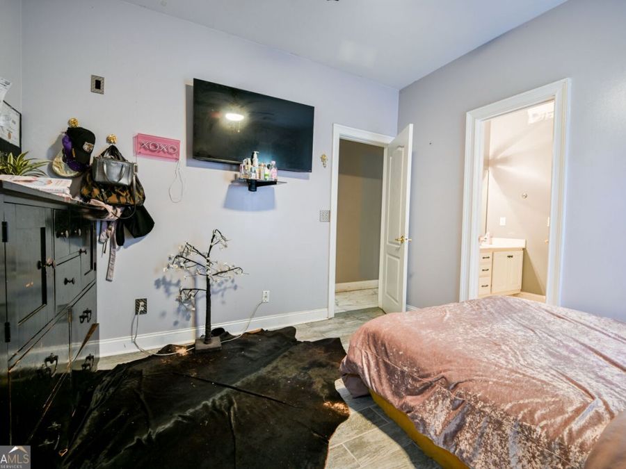 Property Image 63