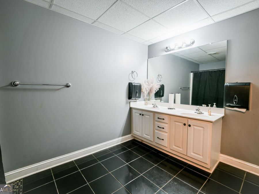Property Image 74