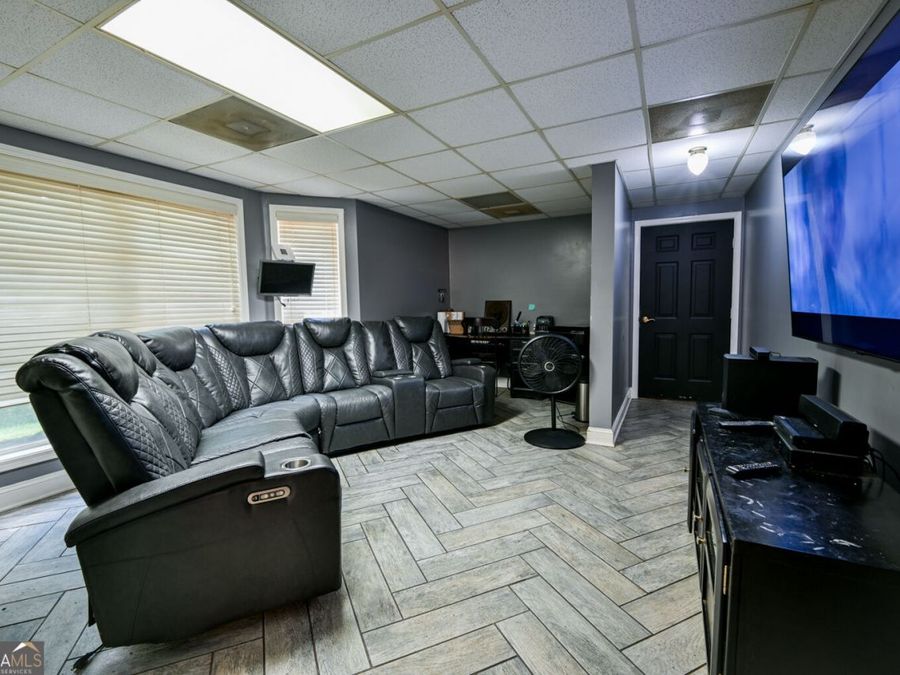 Property Image 81