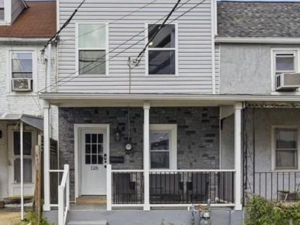 126 W HECTOR STREET, CONSHOHOCKEN, PA 19428