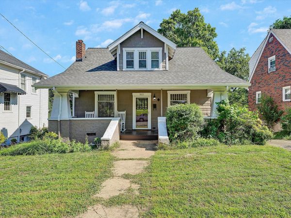 1831 Maiden LN SW, Roanoke, VA 24015