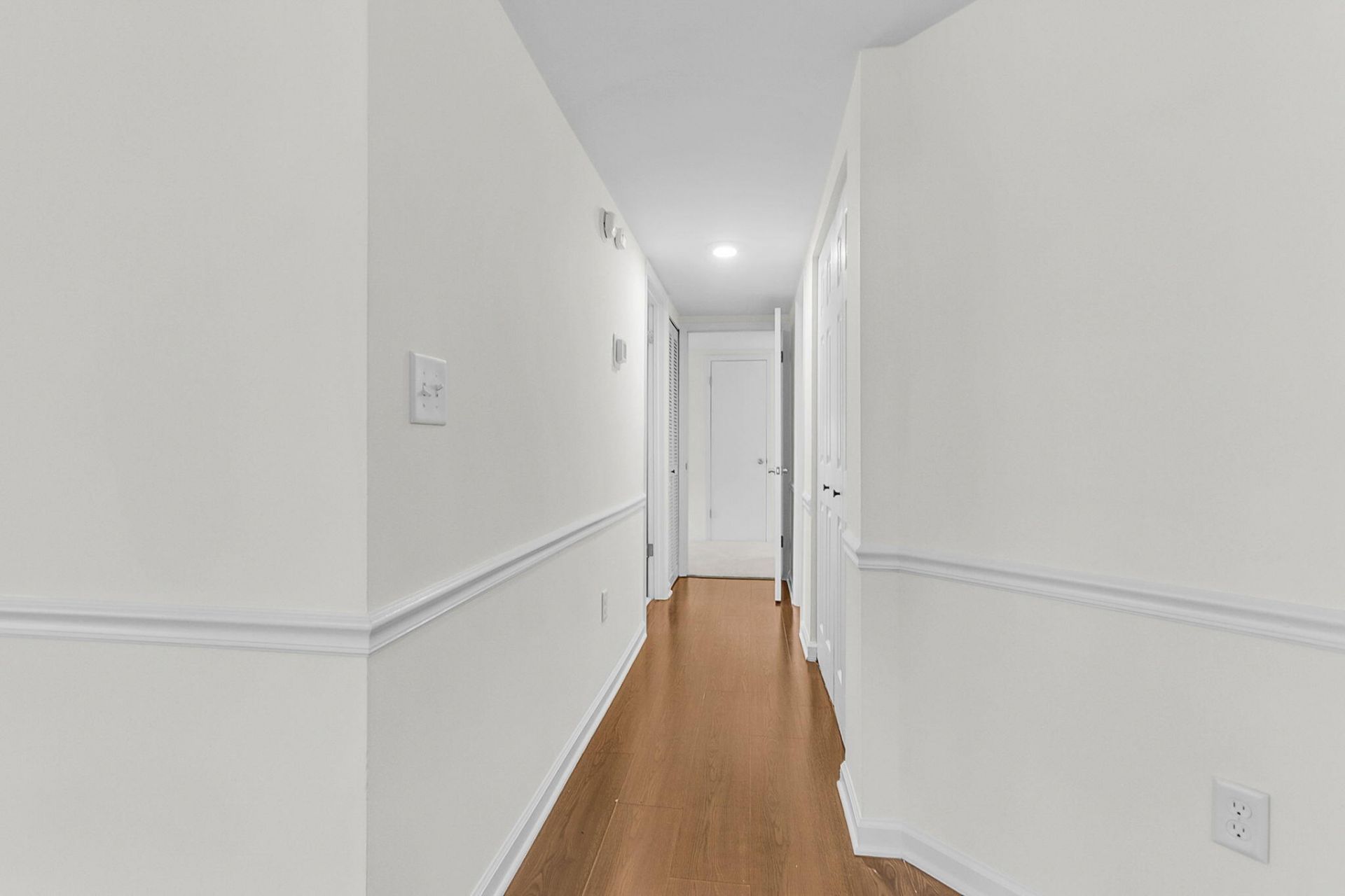 1054 Anna Knapp Boulevard Photo 28