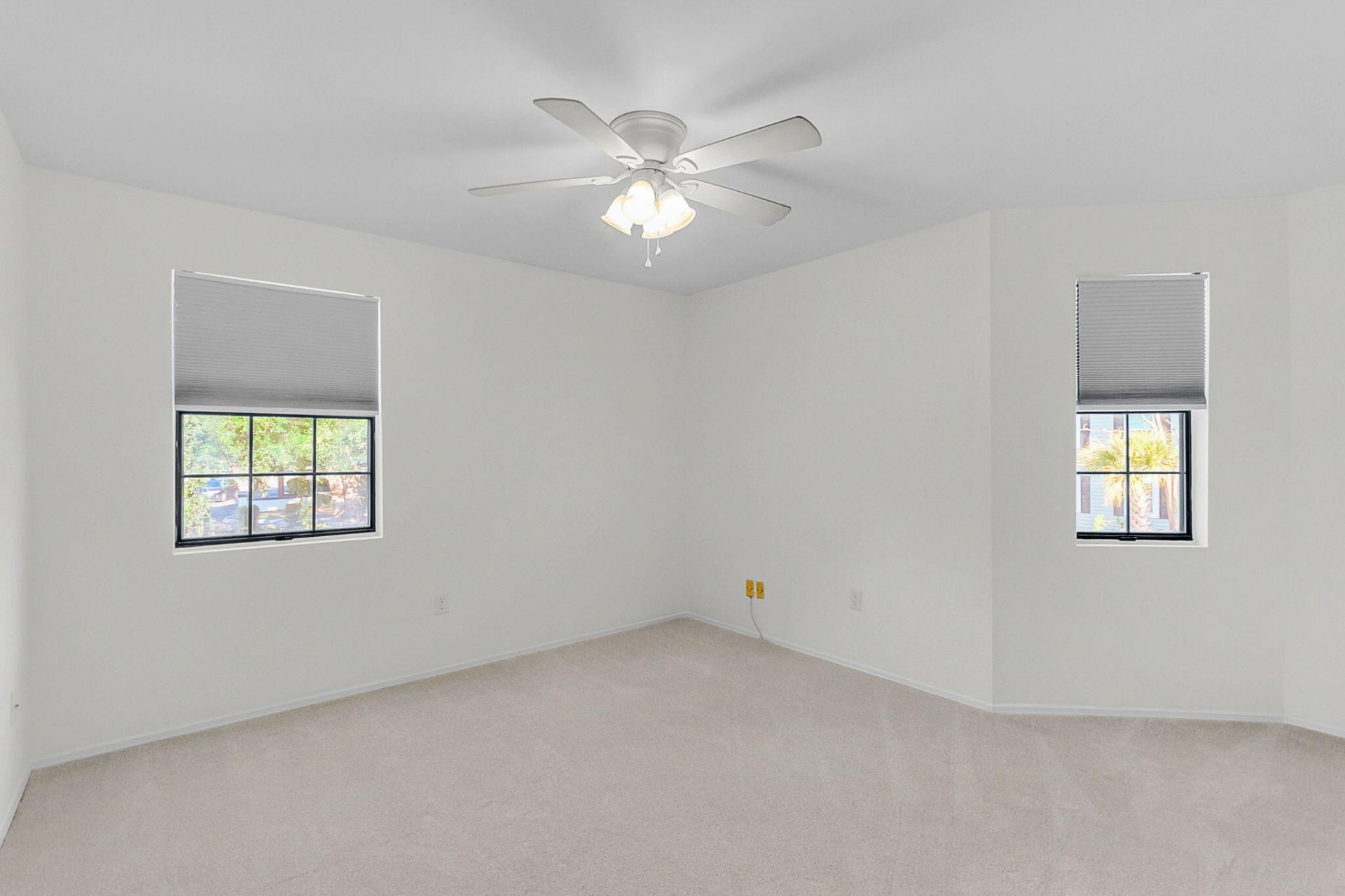 1054 Anna Knapp Boulevard Photo 35