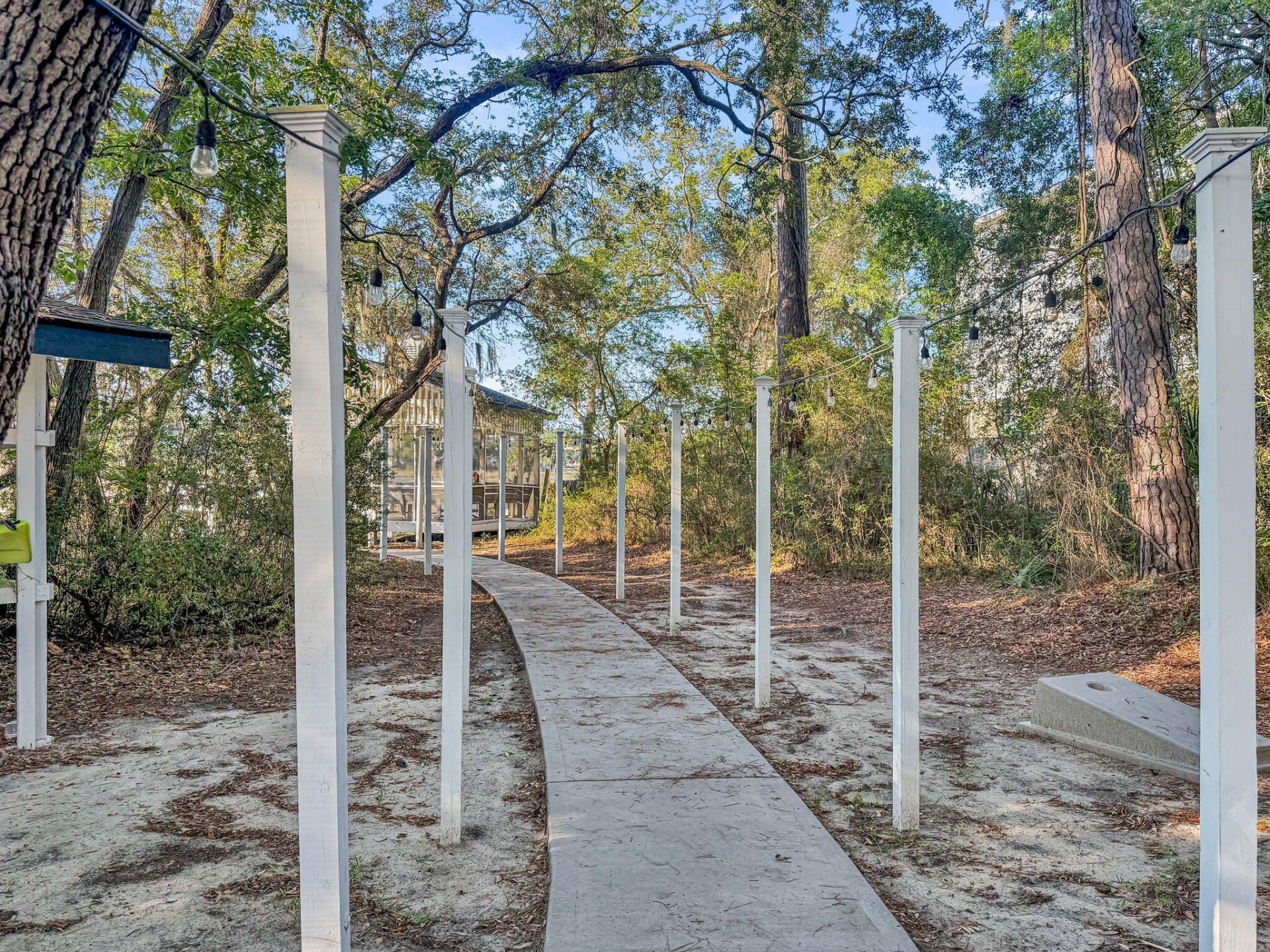 1054 Anna Knapp Boulevard Photo 5