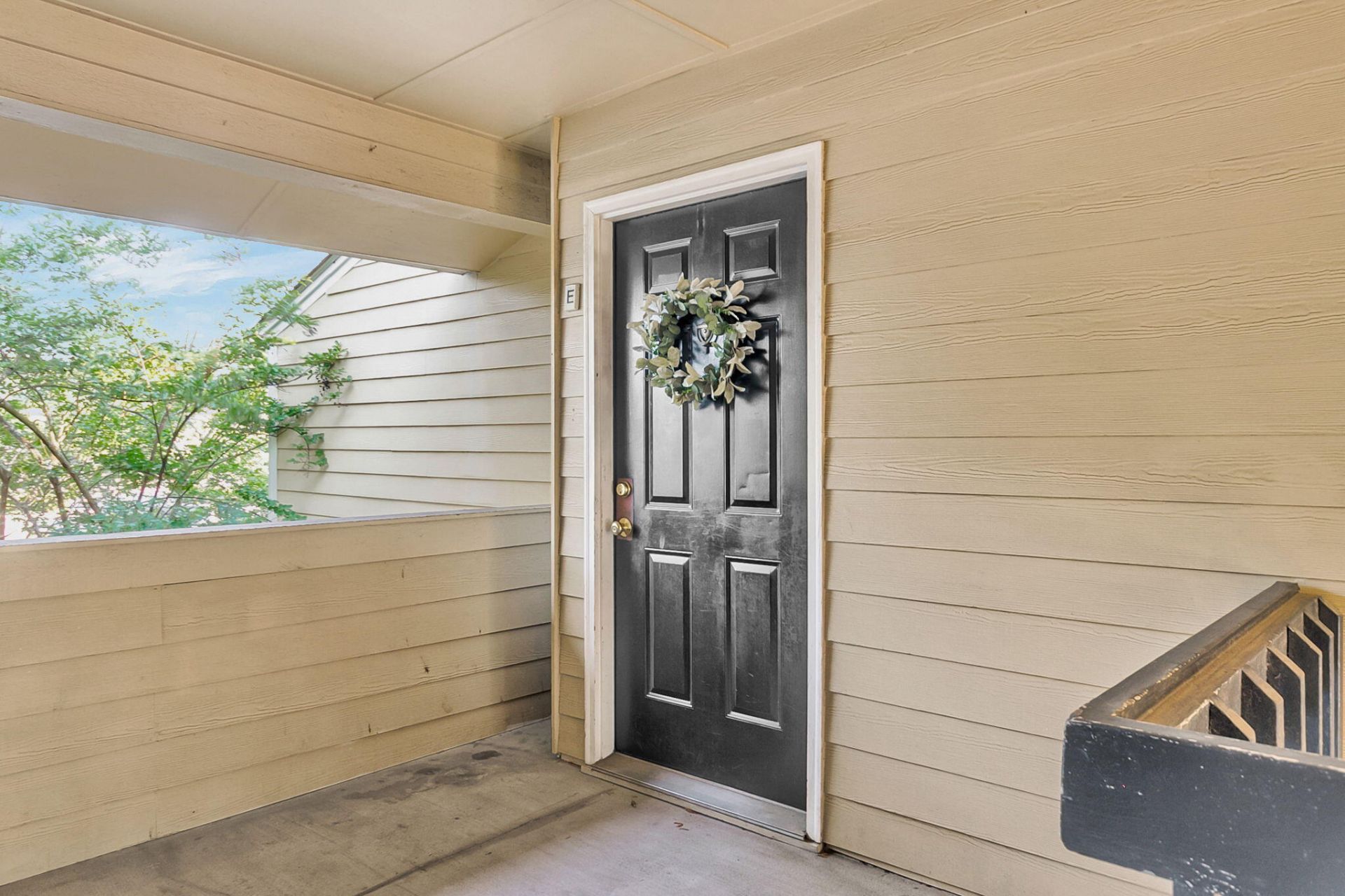 1054 Anna Knapp Boulevard Photo 9