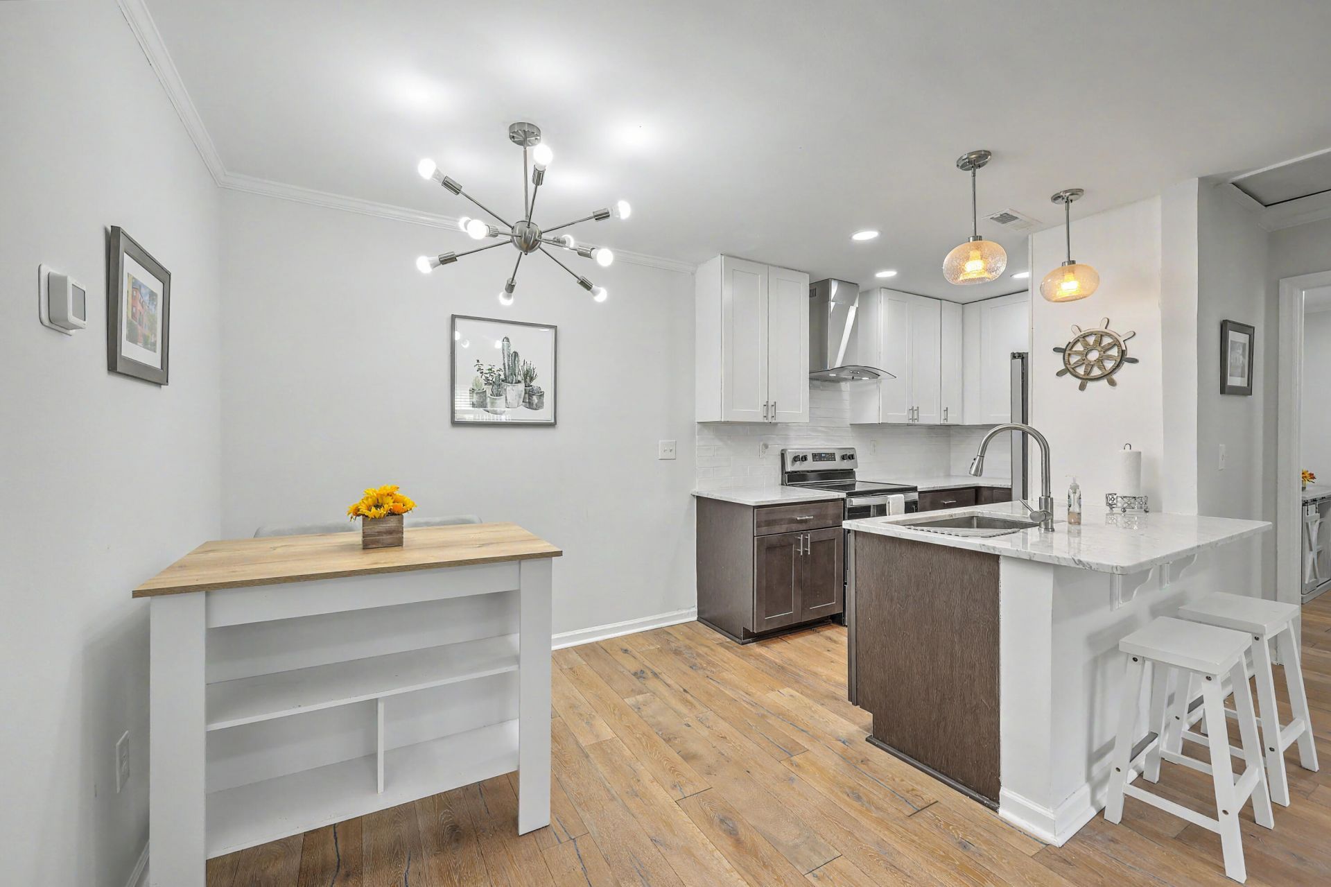 341 W Coleman Boulevard Photo 7