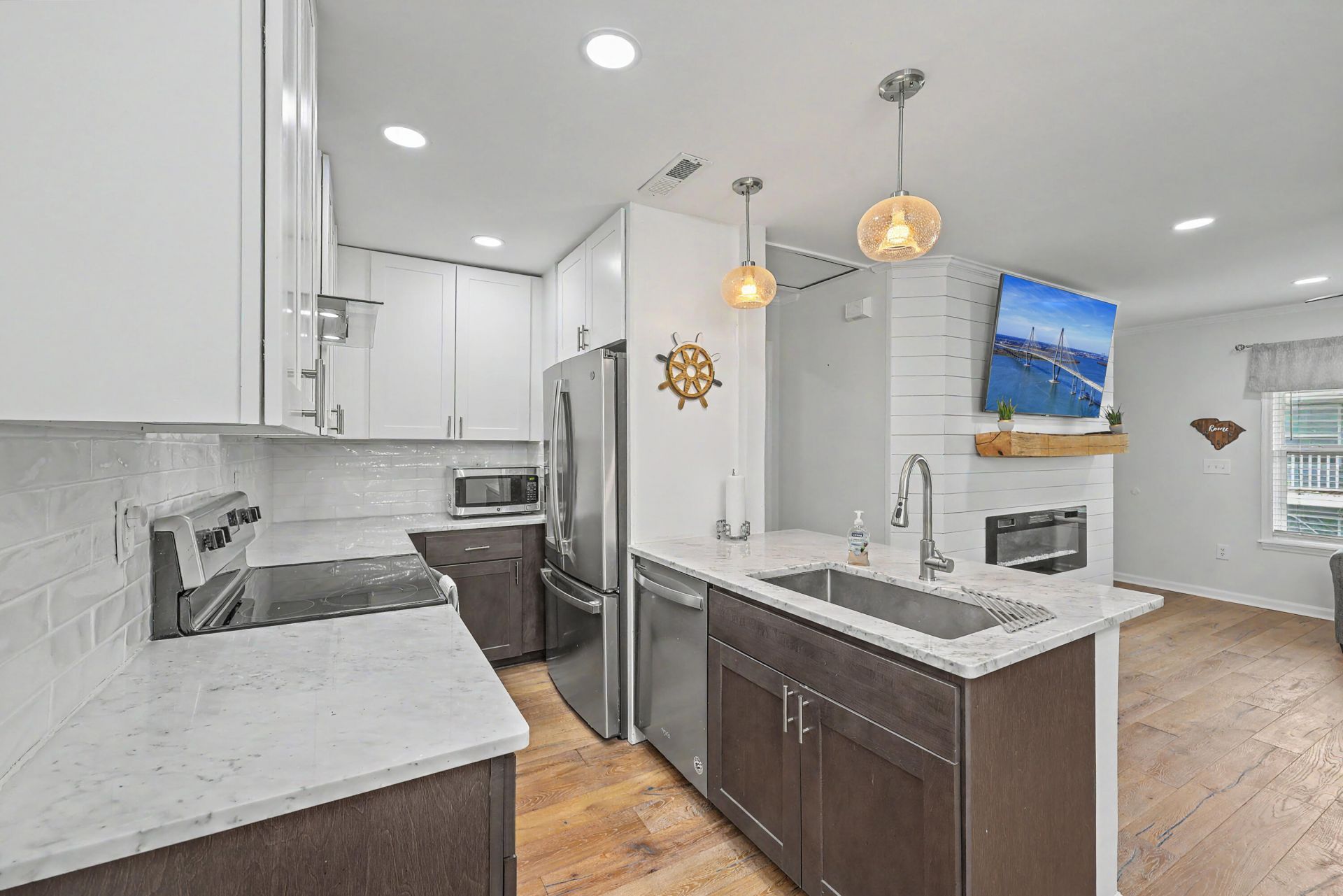 341 W Coleman Boulevard Photo 8
