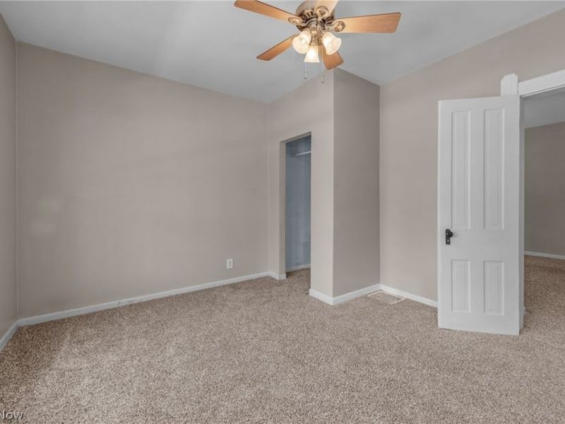 1244 W Erie Avenue, Lorain, OH 44052 Photo 11