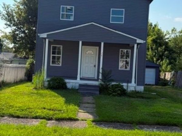 1358 SE Belvedere , Warren, OH 44484