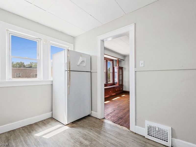 3477 Berea Road, Cleveland, OH 44111 Photo 13