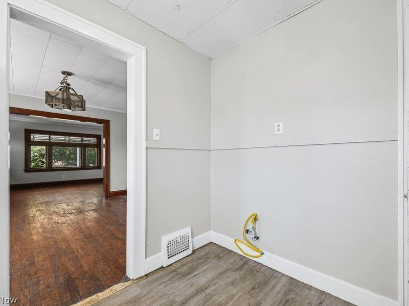 3477 Berea Road, Cleveland, OH 44111 Photo 15
