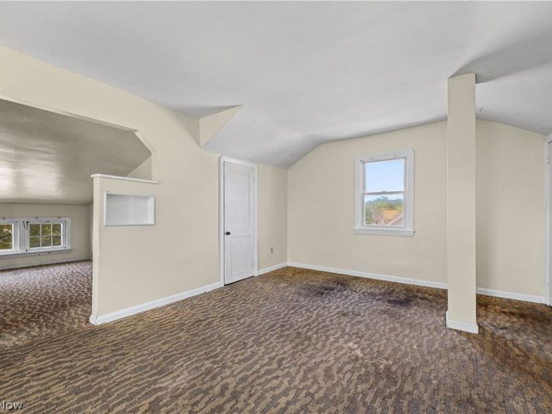 3477 Berea Road, Cleveland, OH 44111 Photo 32
