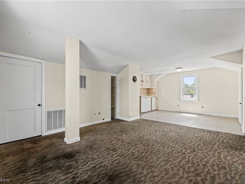 3477 Berea Road, Cleveland, OH 44111 Photo 34