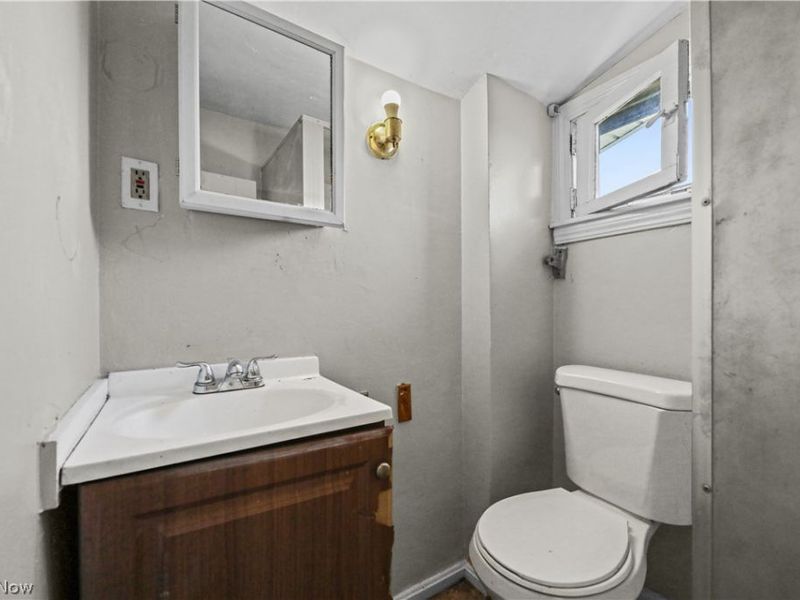 3477 Berea Road, Cleveland, OH 44111 Photo 37