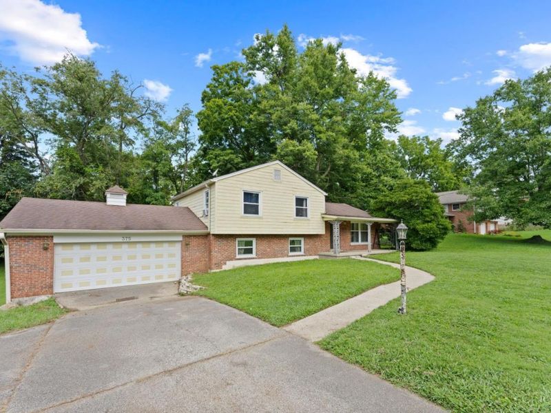 375 Woodside, Batavia, OH 45103 Photo 2