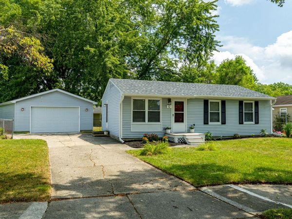 12 W Eden Court, Ann Arbor, MI 48108