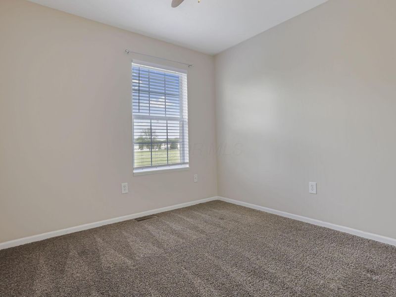 1083 Shady Lake Drive , Columbus, OH 43228 Photo 19
