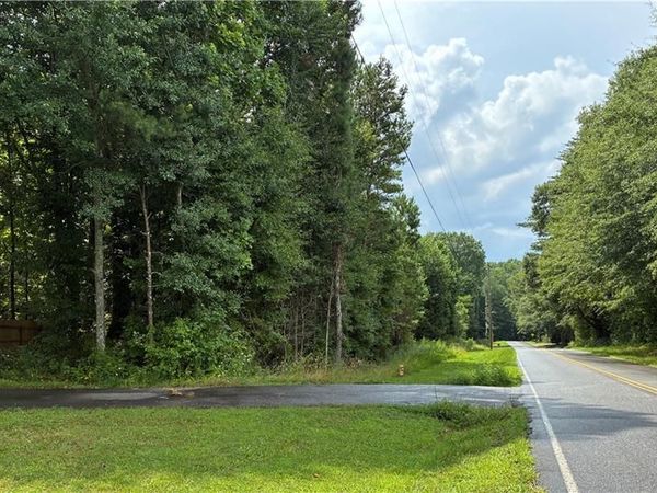 5420 Cantrell Road , Dawsonville, GA 30534