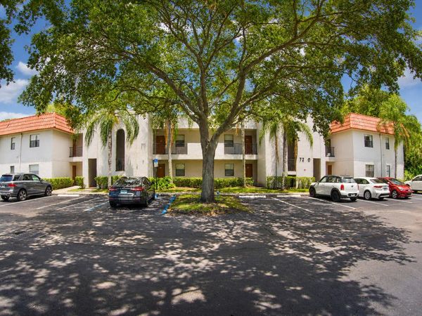 7260 Woodmont Terrace, Unit 203, Tamarac, FL 33321