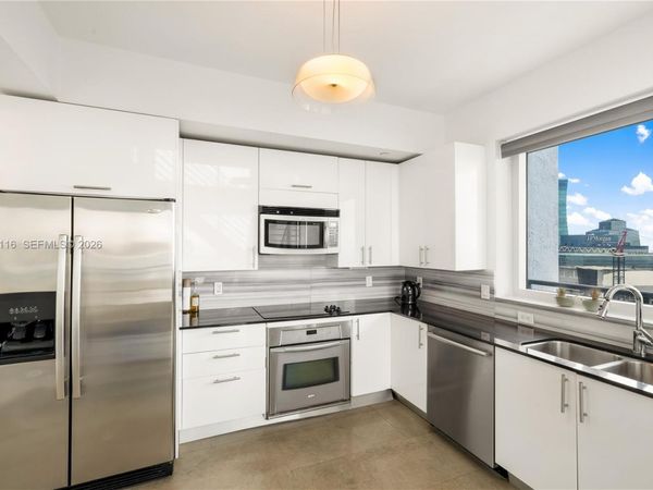 60 SW 13th St , Unit 4001, Miami, FL 33130