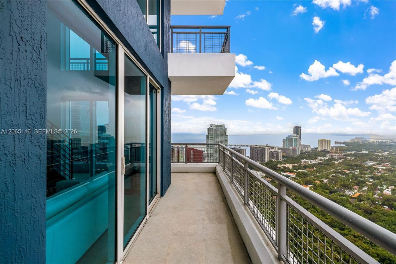 60 SW 13th St , Unit 4001, Miami, FL 33130 Photo