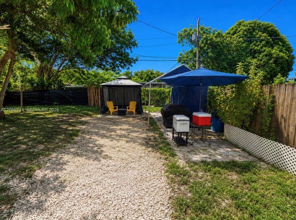 1650 NW 123rd St, North Miami, FL 33167 Photo
