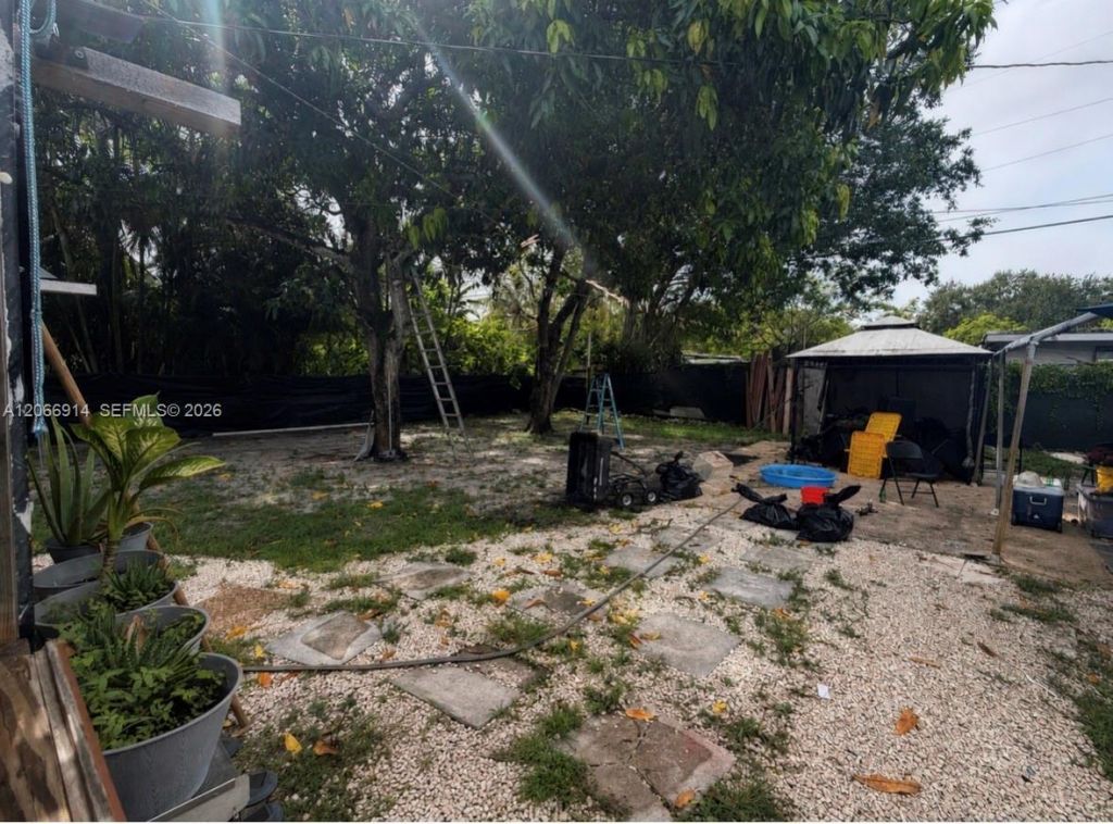 1650 NW 123rd St, North Miami, FL 33167 Photo