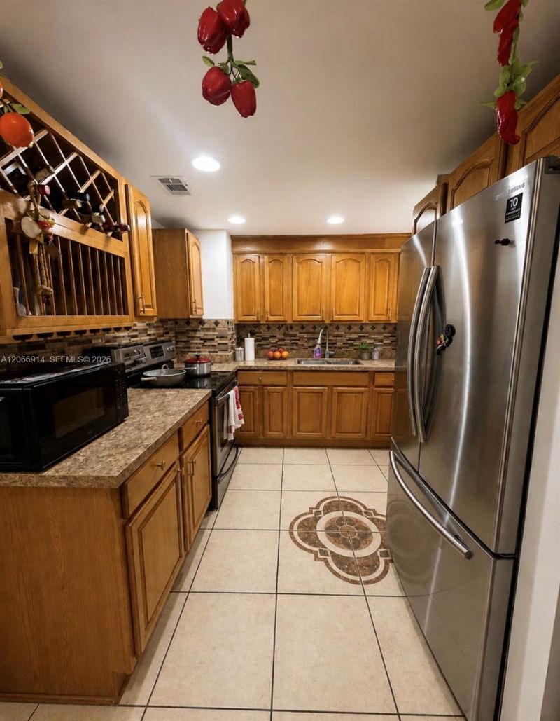 1650 NW 123rd St, North Miami, FL 33167 Photo